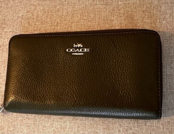 Coach Handbags - Coach C4451 Pebbled Leather Long Zip Around Wallet Clutch Forrest Green